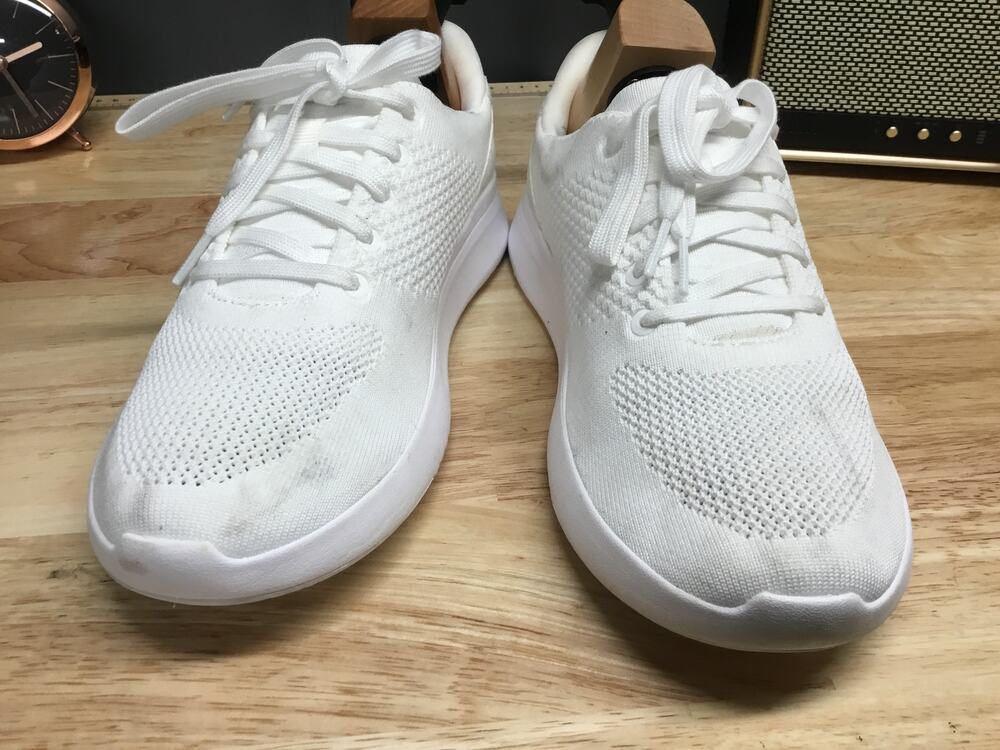 Kizik Handsfree Labs Sneakers Unisex Adults M7.5/W9 White Lace-Up Casual Shoes